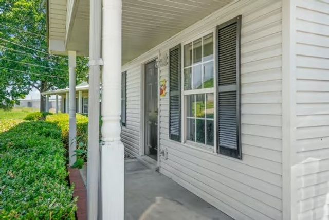 254 Fritz Cir, Clarksville, TN 37042