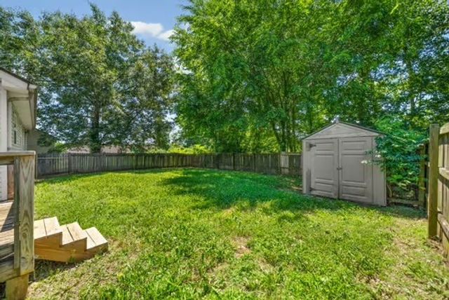 254 Fritz Cir, Clarksville, TN 37042