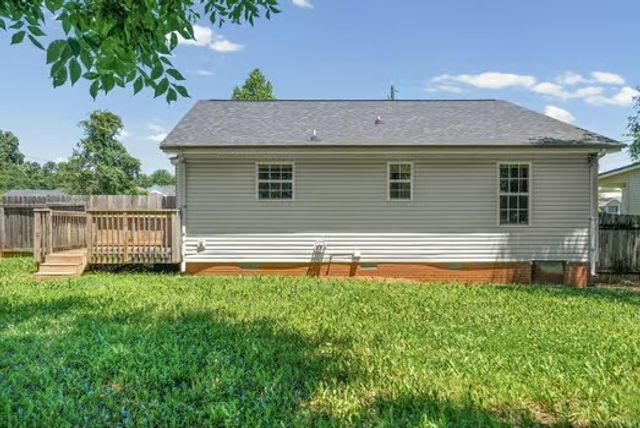 254 Fritz Cir, Clarksville, TN 37042