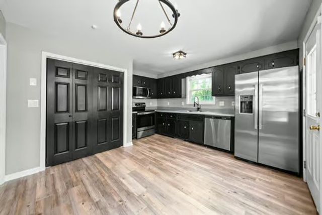 254 Fritz Cir, Clarksville, TN 37042