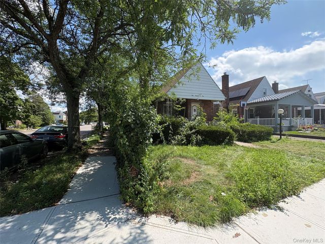 11901 223rd Street, Cambria Heights, NY 11411