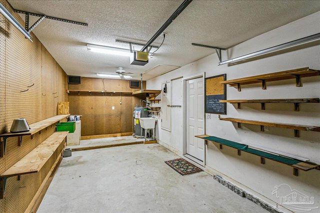 5073 Leeward Dr, Pensacola, FL 32507