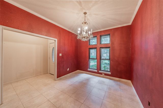 7525 Woodhaven Drive, North Richland Hills, TX 76182