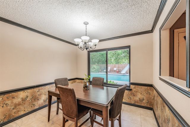 7525 Woodhaven Drive, North Richland Hills, TX 76182