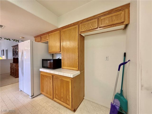 5861 Mary Lou Street, Pahrump, NV 89061