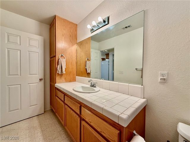 5861 Mary Lou Street, Pahrump, NV 89061