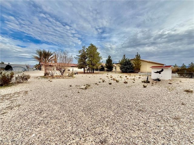 5861 Mary Lou Street, Pahrump, NV 89061