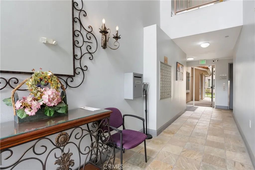 17888 Alburtis A202, Artesia, CA 90701