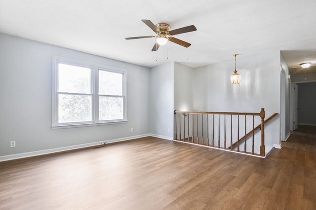 108 Cunningham Place, Clarksville, TN 37042