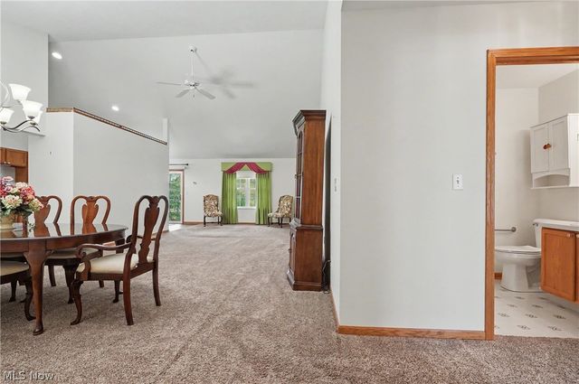 445 E Reserve Drive, Cuyahoga Falls, OH 44223