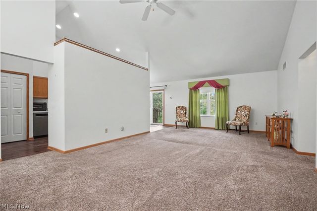 445 E Reserve Drive, Cuyahoga Falls, OH 44223