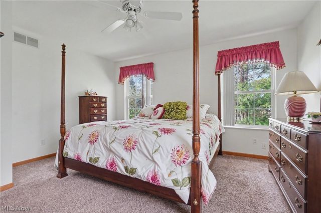 445 E Reserve Drive, Cuyahoga Falls, OH 44223