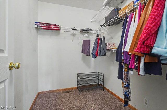 445 E Reserve Drive, Cuyahoga Falls, OH 44223