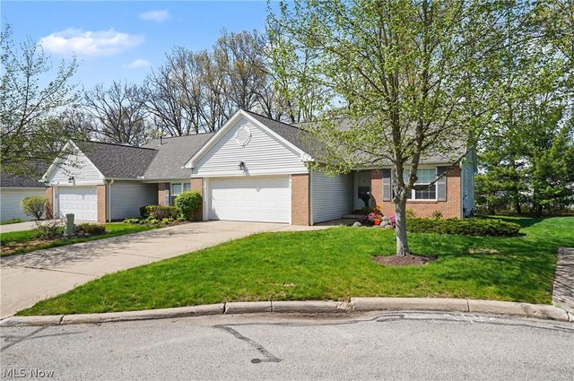 445 E Reserve Drive, Cuyahoga Falls, OH 44223