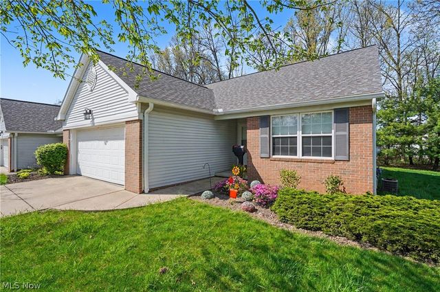 445 E Reserve Drive, Cuyahoga Falls, OH 44223