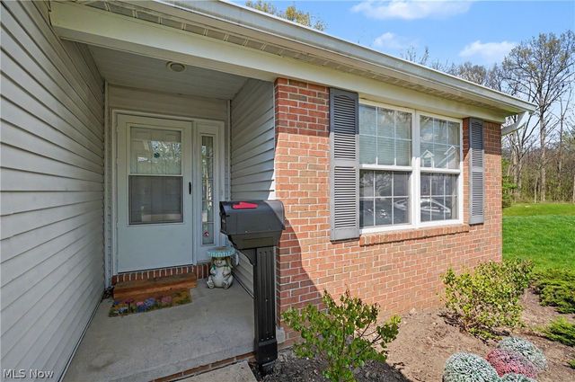 445 E Reserve Drive, Cuyahoga Falls, OH 44223