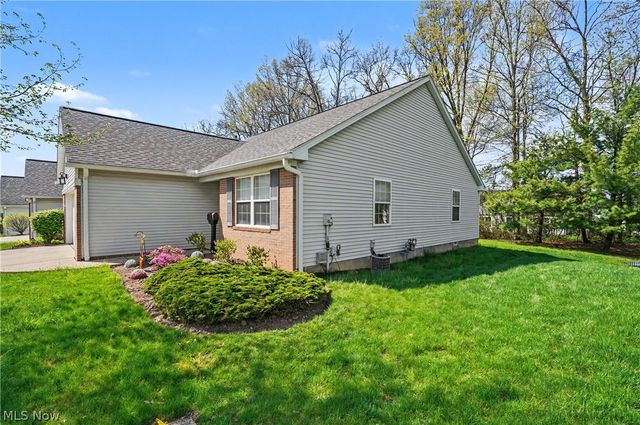 445 E Reserve Drive, Cuyahoga Falls, OH 44223