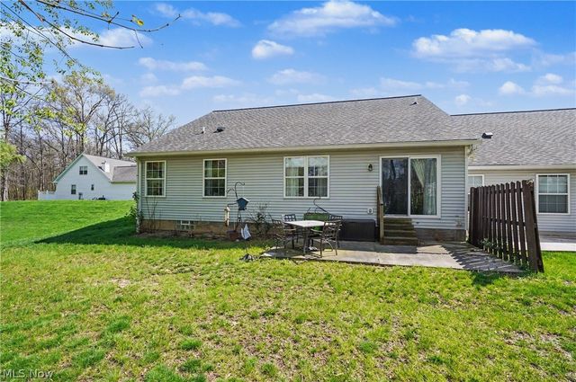 445 E Reserve Drive, Cuyahoga Falls, OH 44223