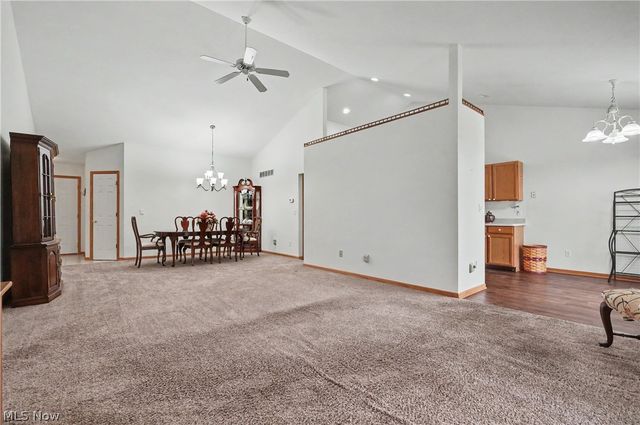 445 E Reserve Drive, Cuyahoga Falls, OH 44223