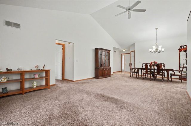 445 E Reserve Drive, Cuyahoga Falls, OH 44223