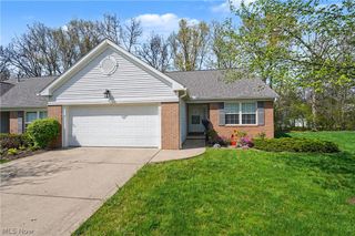 445 E Reserve Drive, Cuyahoga Falls, OH 44223