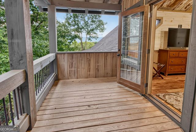 50 Broken Arrow Path, Blue Ridge, GA 30513