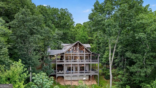 50 Broken Arrow Path, Blue Ridge, GA 30513