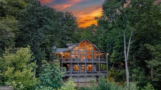 50 Broken Arrow Path, Blue Ridge, GA 30513
