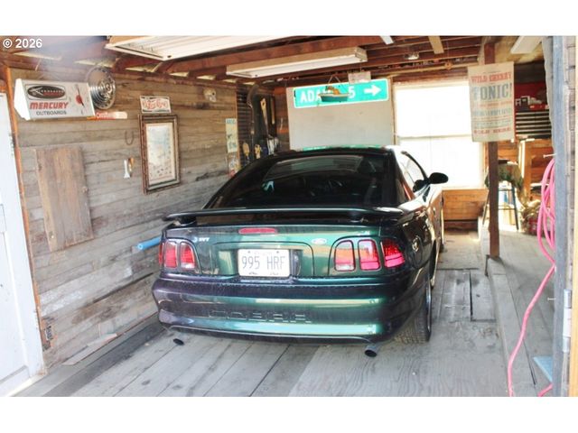 212 CONCORD St, Helix, OR 97835