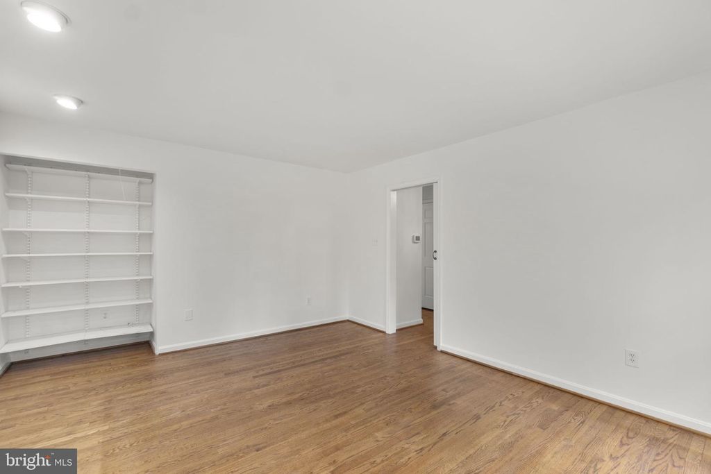 Image 20 of property listing at 17486 TIMBERLEIGH WAY, Woodbine, MD 21797