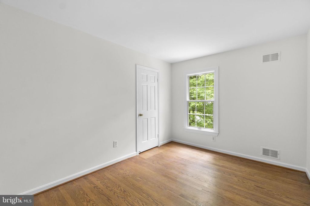 Image 26 of property listing at 17486 TIMBERLEIGH WAY, Woodbine, MD 21797