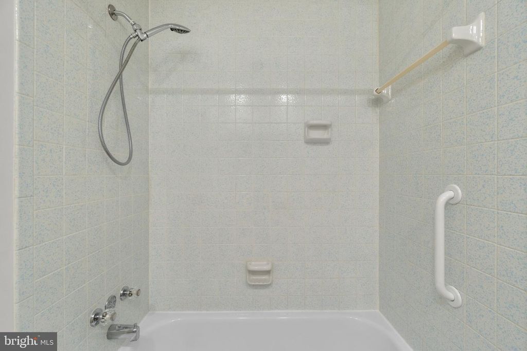 Image 36 of property listing at 17486 TIMBERLEIGH WAY, Woodbine, MD 21797