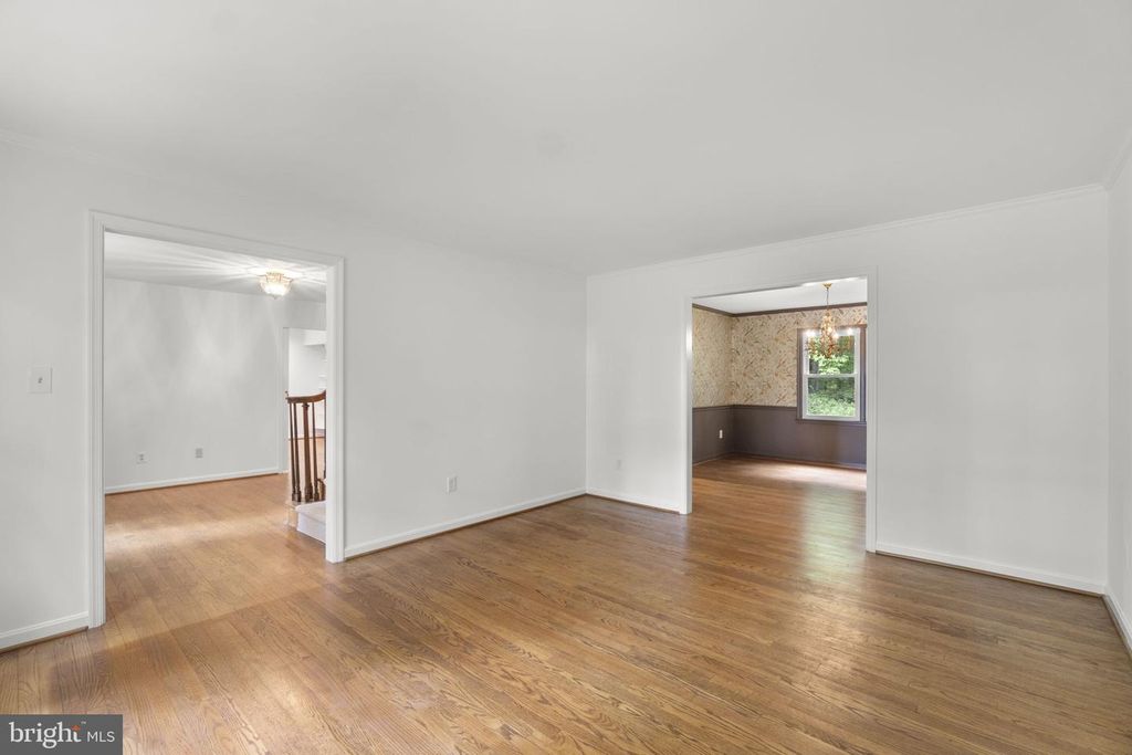 Image 6 of property listing at 17486 TIMBERLEIGH WAY, Woodbine, MD 21797
