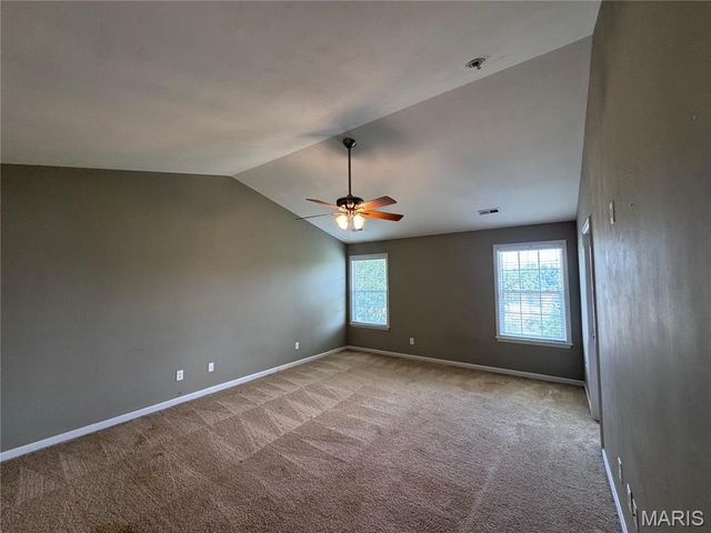 122 Pine Needle Drive, Wentzville, MO 63385