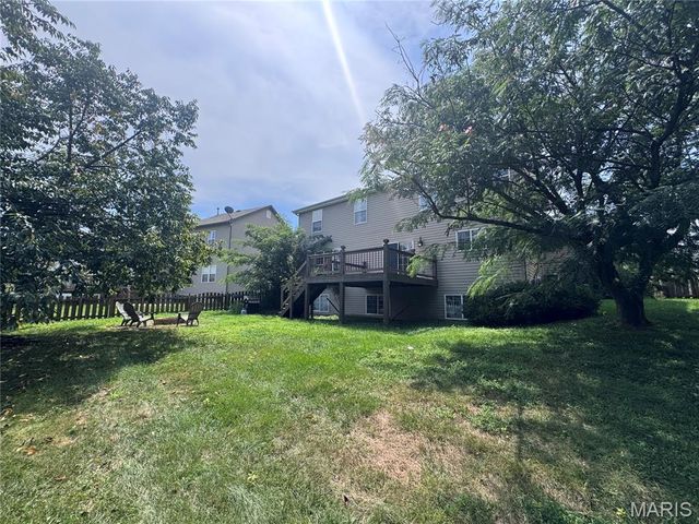 122 Pine Needle Drive, Wentzville, MO 63385