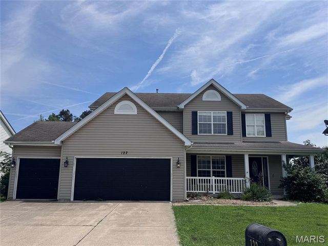 122 Pine Needle Drive, Wentzville, MO 63385
