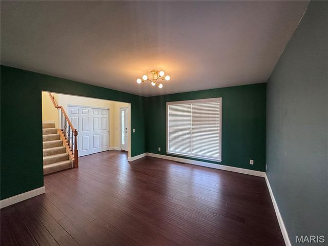 122 Pine Needle Drive, Wentzville, MO 63385
