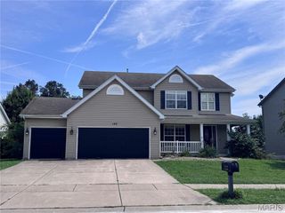 122 Pine Needle Drive, Wentzville, MO 63385
