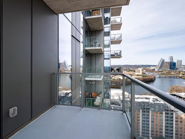 44 East Ave 2207, Austin, TX 78701