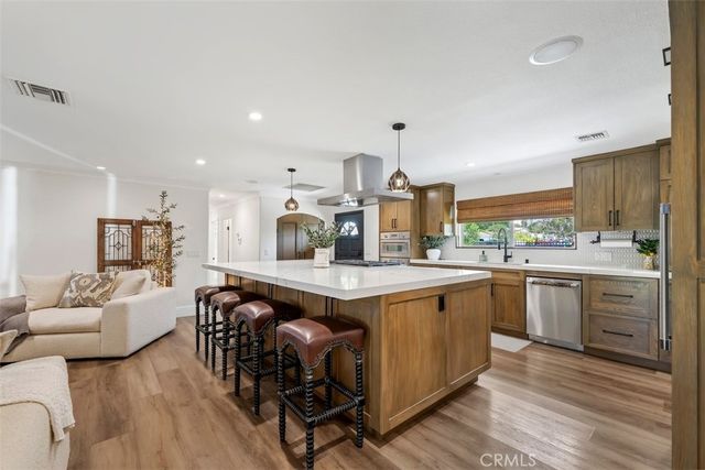 554 Calle Jazmin, Thousand Oaks, CA 91360