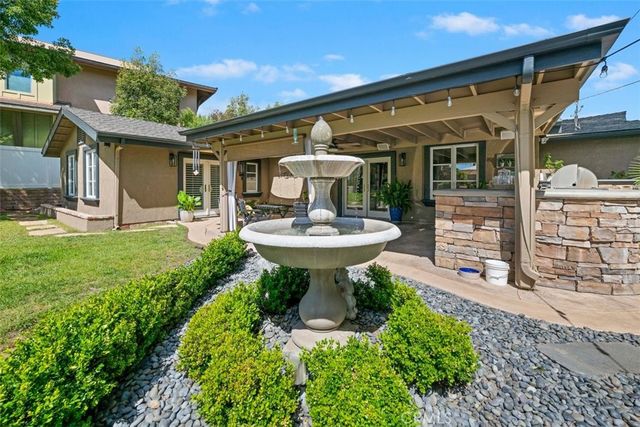 554 Calle Jazmin, Thousand Oaks, CA 91360