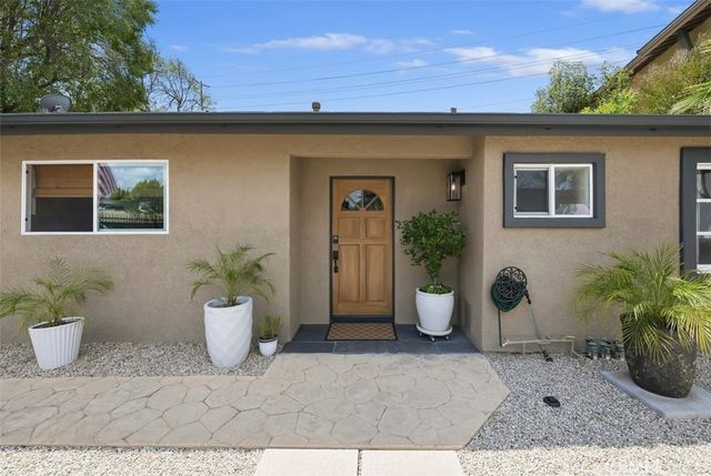 554 Calle Jazmin, Thousand Oaks, CA 91360