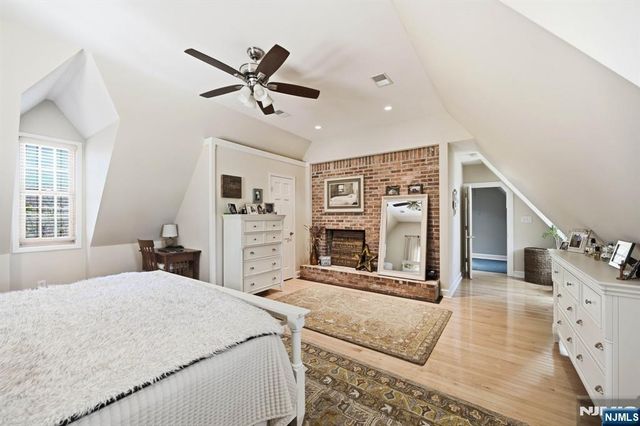 173 Point Breeze Drive, West Milford, NJ 07421