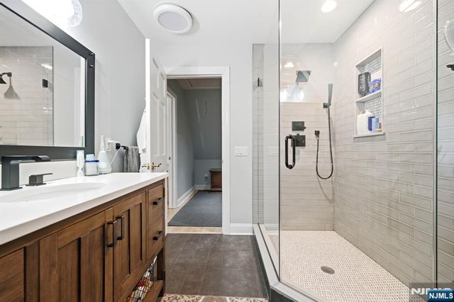 173 Point Breeze Drive, West Milford, NJ 07421