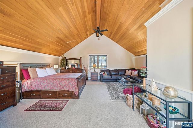 173 Point Breeze Drive, West Milford, NJ 07421