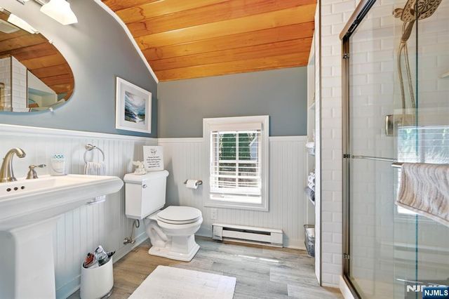 173 Point Breeze Drive, West Milford, NJ 07421