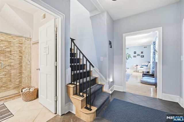 173 Point Breeze Drive, West Milford, NJ 07421