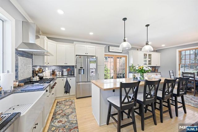 173 Point Breeze Drive, West Milford, NJ 07421