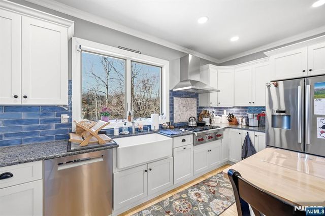 173 Point Breeze Drive, West Milford, NJ 07421