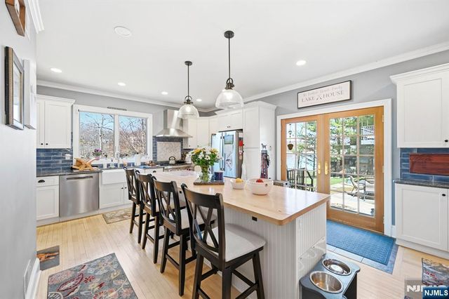173 Point Breeze Drive, West Milford, NJ 07421